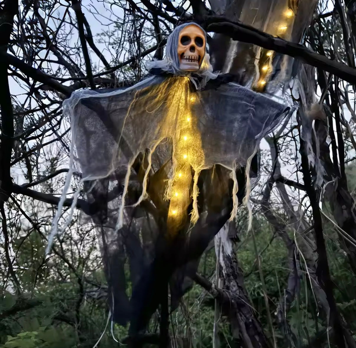 Decoración colgante de fantasma con calavera 💀 | Adorno de Halloween para casa embrujada y fiestas de terror
