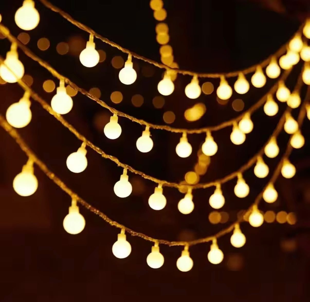 Guirnalda de Luces LED, Bombillas Redondas, Exterior IP44, 230V, Blanco Cálido (3m/6m/10m/22m)