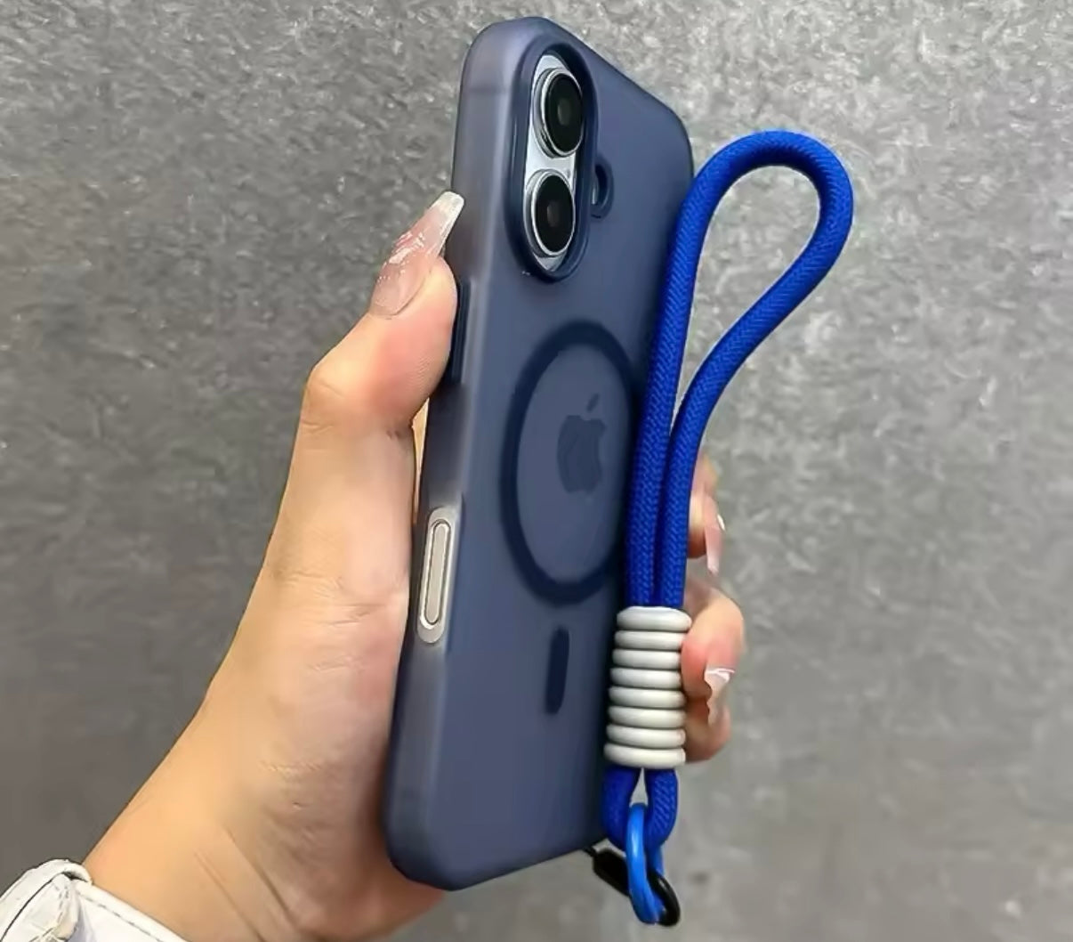 Funda TPU magnética con cordón para iPhone